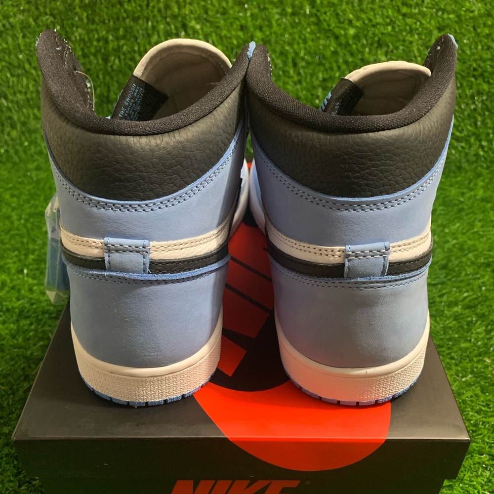 2021 Air Jordan 1 Retro High OG “University Blue” - Picture 3 of 14